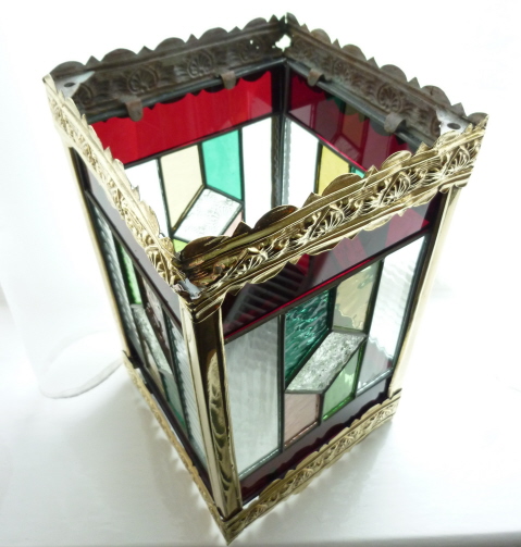 antiquelantern
